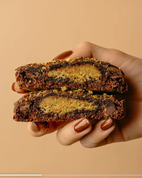 Dubai Cookies de SOAD Bakery con relleno de kataifi